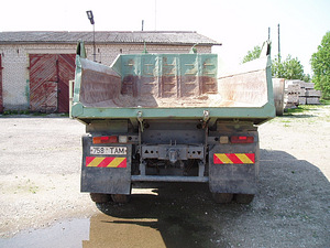 Kamaz 5511 kallutaja (5 foto / 7)