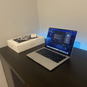 MacBook pro M4 (uus)