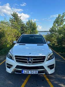 Mercedes ML 350 auto (2 foto / 15)