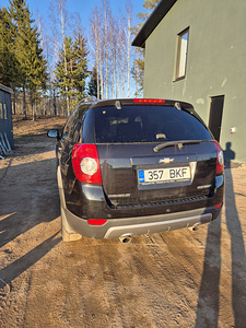 Chevrolet Captiva 2.2 (6 фото из 8)