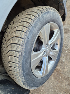 Chevrolet Captiva 2.2 (8 фото из 8)