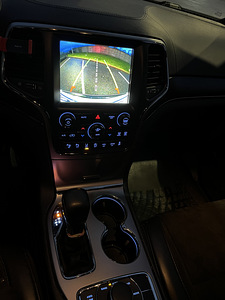 Jeep Grand Cherokee 3.0 184kw (12 foto / 15)