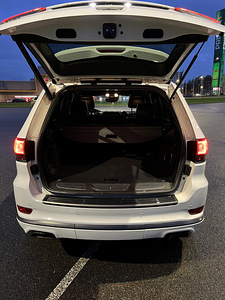 Jeep Grand Cherokee 3.0 184kw (14 foto / 15)