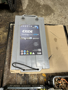 Veoauto või traktori aku 235ah 1200A (1 foto / 1)