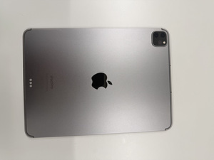 iPad Pro 11 1TB (11-inch, 4th generation) (1 foto / 2)