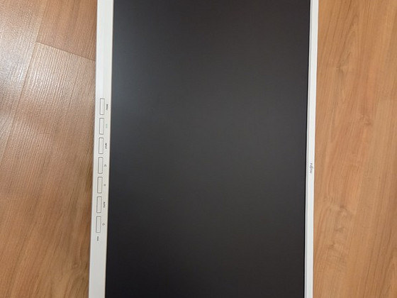 Fujitsu monitor 24"