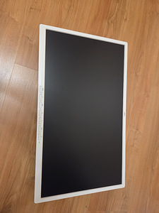Fujitsu monitor 24" (1 foto / 3)