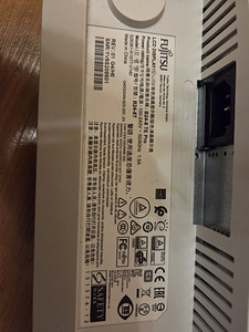 Fujitsu monitor 24" (3 foto / 3)