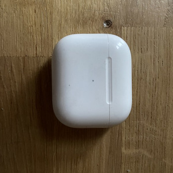 Коробка Airpods gen3
