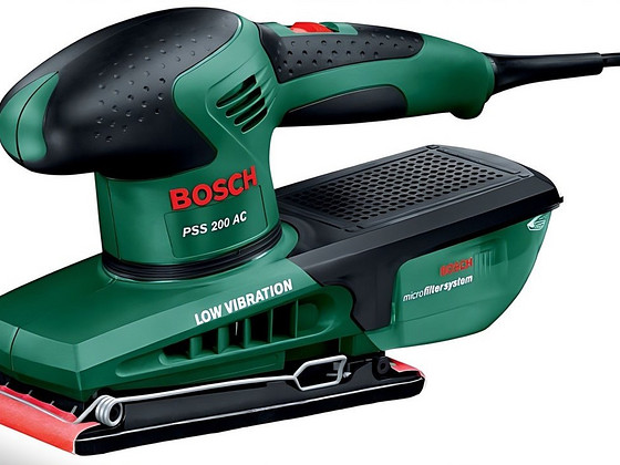 Шлифмашина Bosch PSS 200 AC + Чемодан