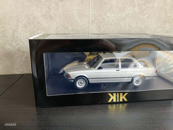 BMW E21 323 1978 mudelauto 1:18