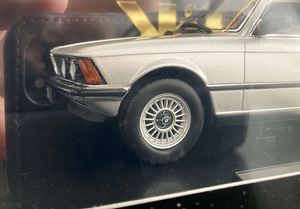 BMW E21 323 1978 mudelauto 1:18 (3 foto / 7)