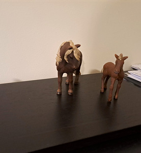 Пони Schleich (4 фото из 6)