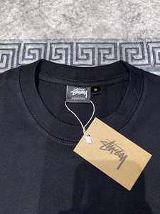 Футболка Stussy (2 фото из 3)