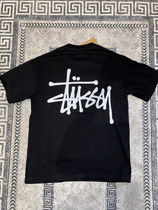 Футболка Stussy (3 фото из 3)