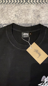 Футболка Stussy (2 фото из 3)