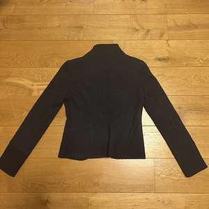 Блейзер Lazarri (2 фото из 3)