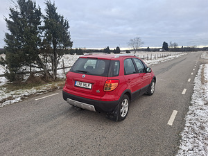 Fiat Sedici 1.9 88kw (4 foto / 11)