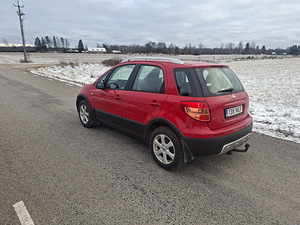 Fiat Sedici 1.9 88kw (6 foto / 11)