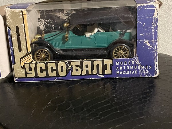 RUSSO-BALT auto kollektsioonimudel