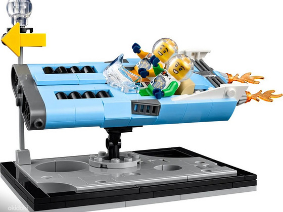 UUS AVAMATA LEGO 40789 Flying Moon Car