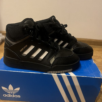 Adidas S.30