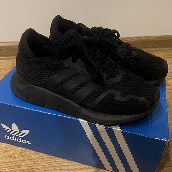 Adidas s.33