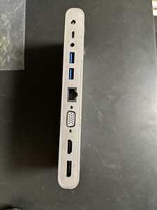 DIGITUS USB C док станция (2 фото из 4)