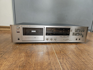Luxman K-240 HiFi стерео кассетная дека (1984-87) (1 фото из 4)
