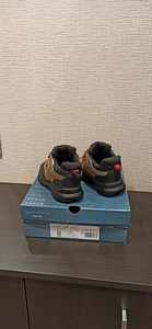 Geox (3 фото из 3)