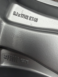 17" оригинальные диски Mercedes-Benz 5x112 (7 фото из 10)