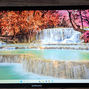 Samsung LS22F350FHUXEN monitor