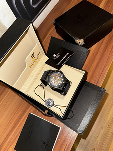 Hublot (6 фото из 6)