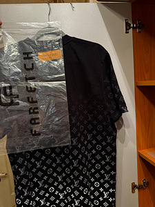 Louis Vuitton (3 фото из 4)