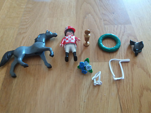 Playmobil лошадь и всадник (2 фото из 2)