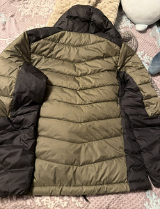 Продам Куртку (3 фото из 5)