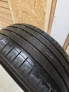 Шины Pirelli 285/45 R20 (4 фото из 7)