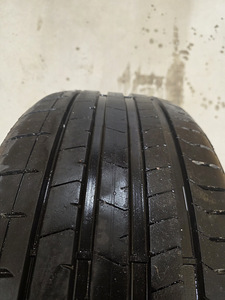 Шины Pirelli 285/45 R20 (7 фото из 7)