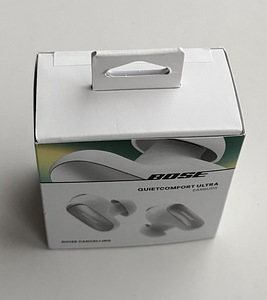 Bose QuietComfort Ultra Earbuds White Smoke (4 фото из 4)