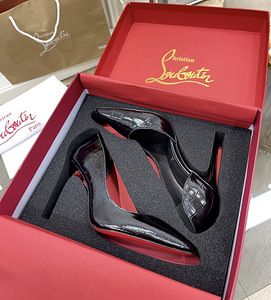 Louboutin kingad (3 foto / 3)