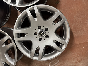 17" оригинальные диски Mercedes-Benz 5x112 (как новые) (3 фото из 9)