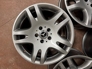 17" оригинальные диски Mercedes-Benz 5x112 (как новые) (5 фото из 9)