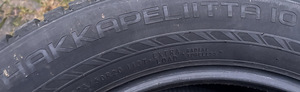 NOKIAN HAKKAPELIITTA 10 ШИПОВАННЫЕ ШИНЫ, 275/50R20 (4 фото из 6)