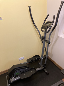 Elliptiline trenažöör Tunturi Cardio Fit c30 + matt (2 foto / 8)
