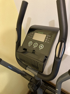 Elliptiline trenažöör Tunturi Cardio Fit c30 + matt (4 foto / 8)