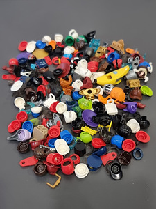 LEGO детали минифигурок (8 фото из 9)