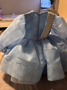 Платье новогоднее (2 фото из 4)