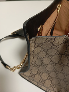 Gucci (8 foto / 9)