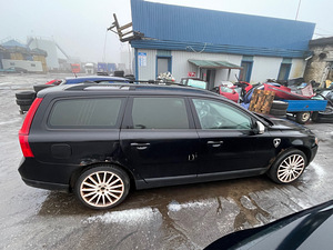 VOLVO V70 2,5 БЕНЗ/ГАЗ 170 КВТ, ЗАПЧАСТИ (2 фото из 10)