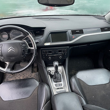 CITROEN C5 2,0 D AUTOMAAT, VARUOSAD